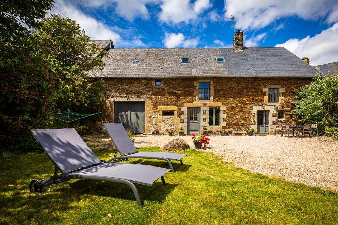 Les Prairies Du Mont - Le Gite De La Chapelle Sougéal Exterior foto